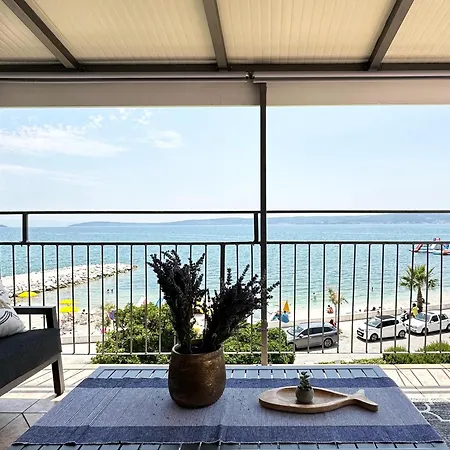 Luxury Pearl Seaside Apartment Kastela