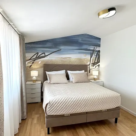 Apartment Luxury Pearl Seaside Kastela