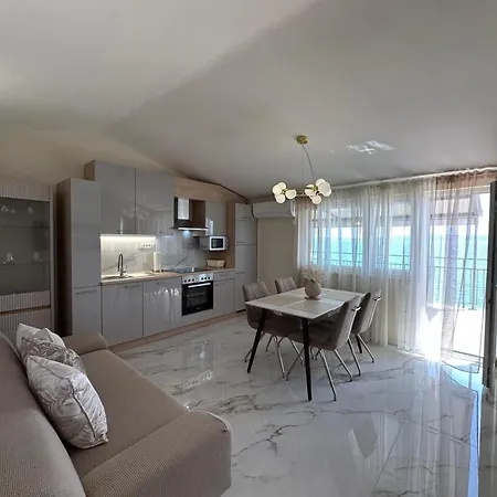 Luxury Pearl Seaside *